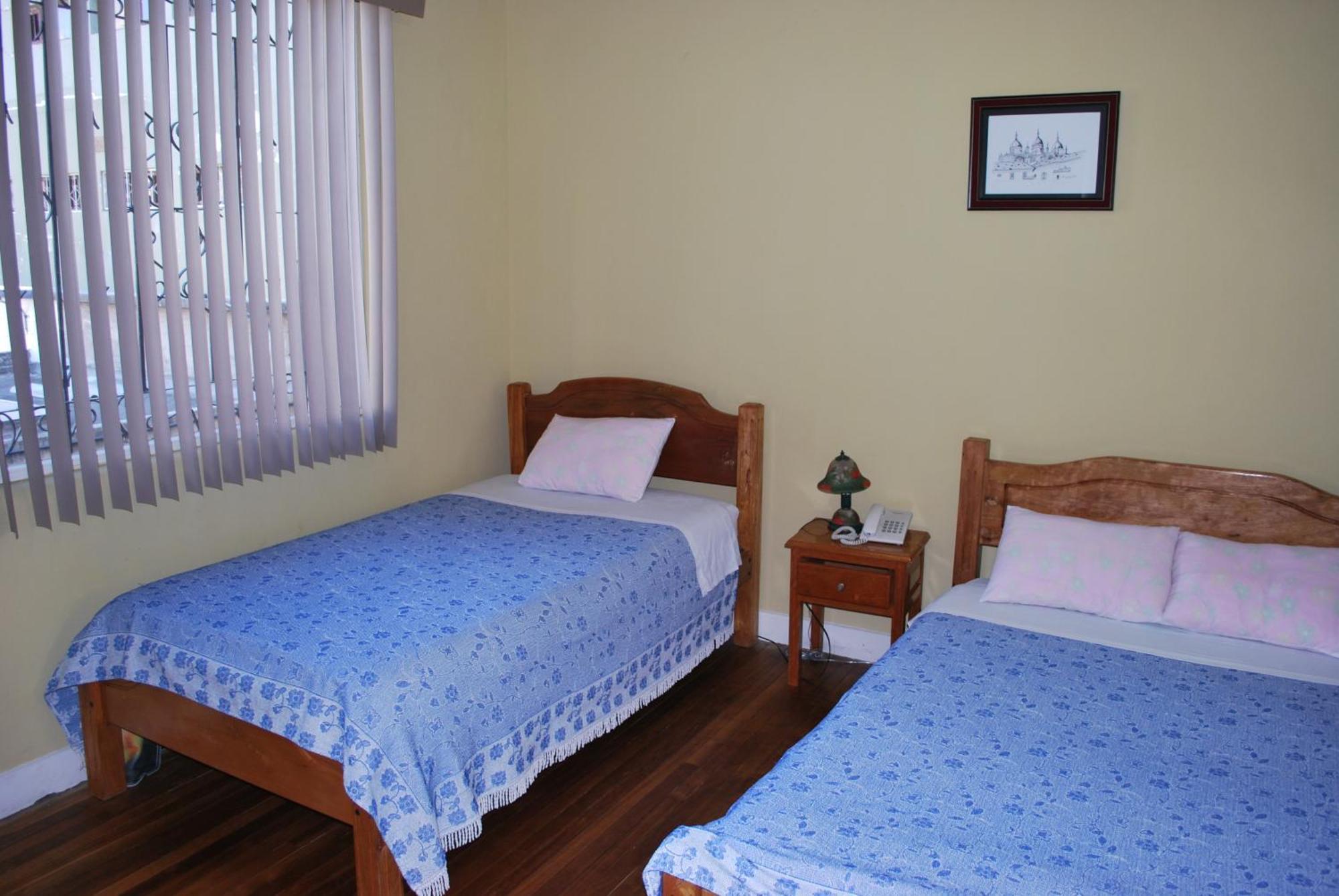 Travellers Inn กีโต ภายนอก รูปภาพ