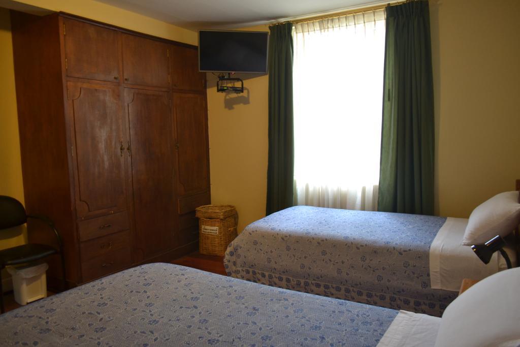 Travellers Inn กีโต ภายนอก รูปภาพ