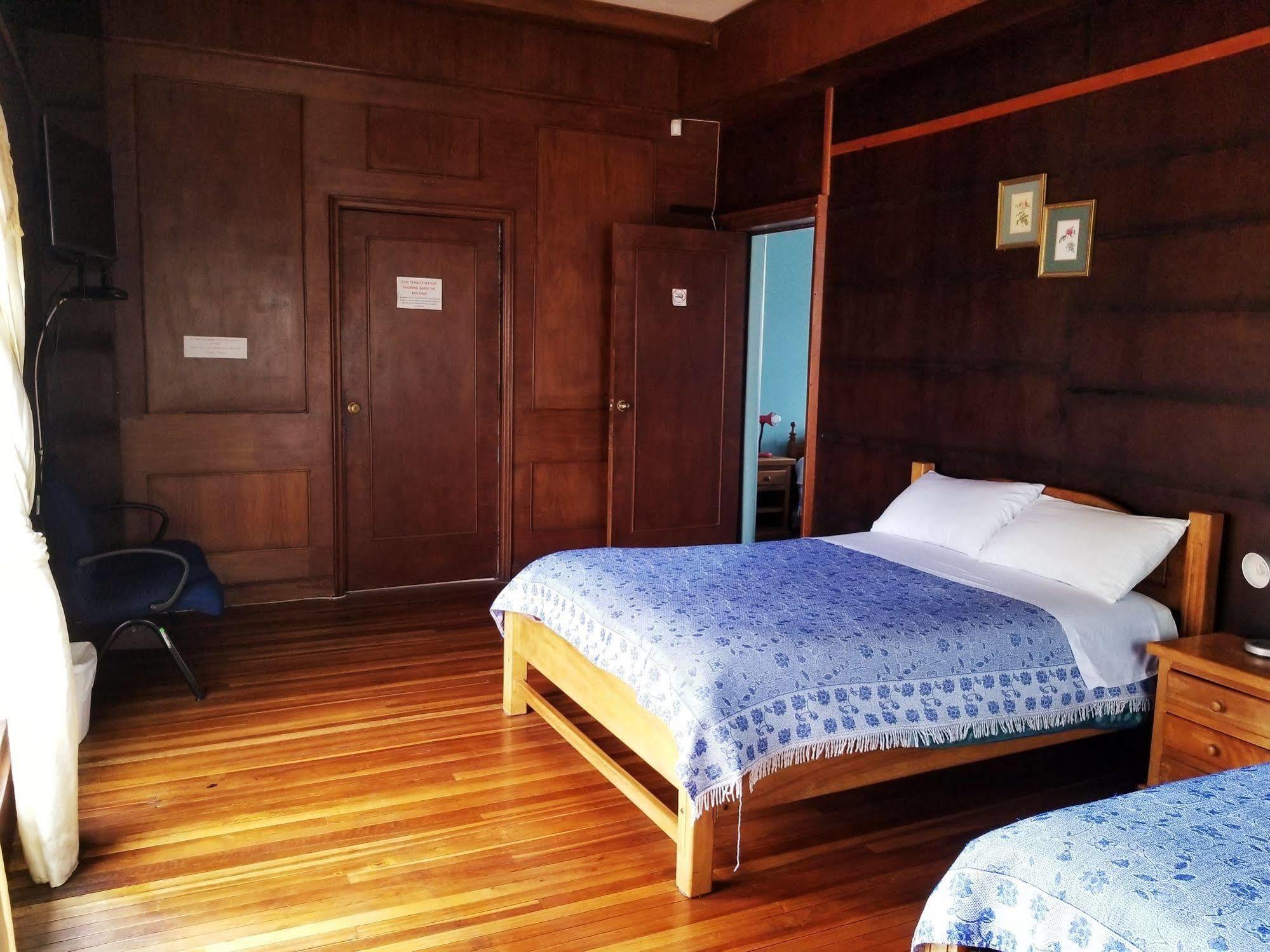 Travellers Inn กีโต ภายนอก รูปภาพ